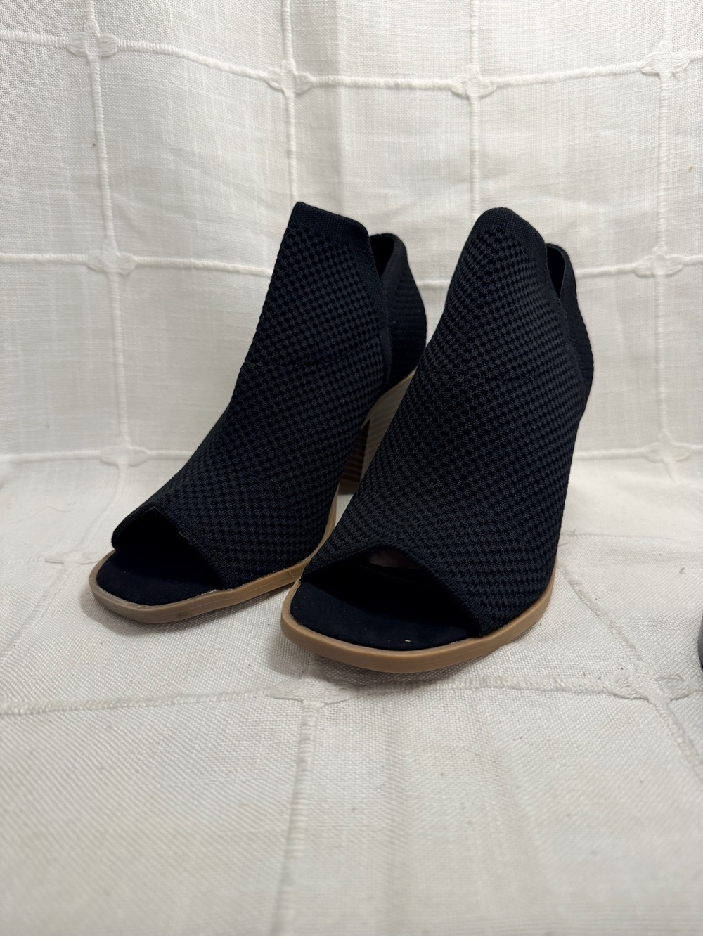 NWT Style & Co Filmoree Black Peep Toe Shooties 7M
